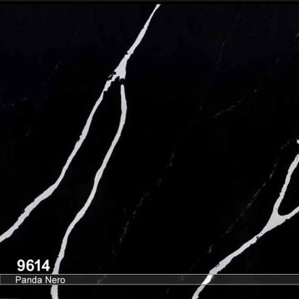 ورق توتم مدل 9614-panda nero به رنگ زمینه مشکی با رگه های بلند سفید